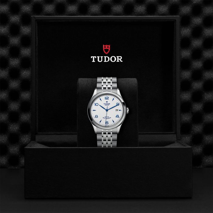 Tudor 1926 M91550-0005