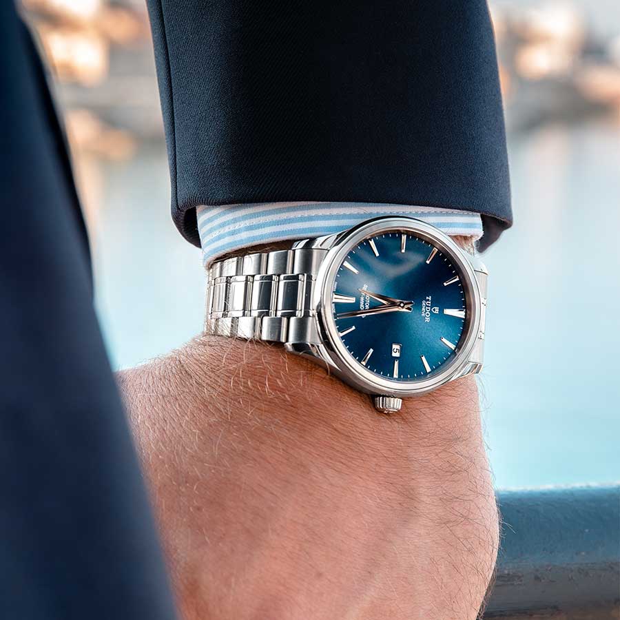 Black-Bay-GMT_2